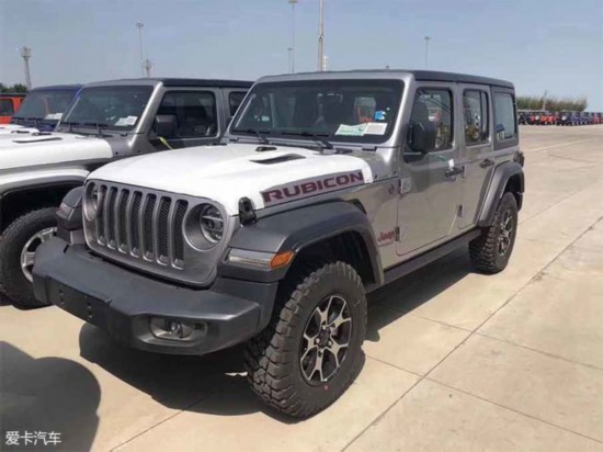 Jeepһ˺ڵ7з