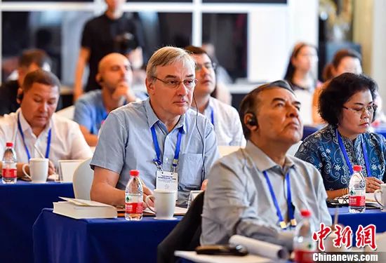 18ý½ ˿֮·ôعý帺ް