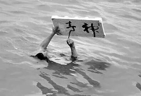 鷨ʦǵжҰ:ÿǿд