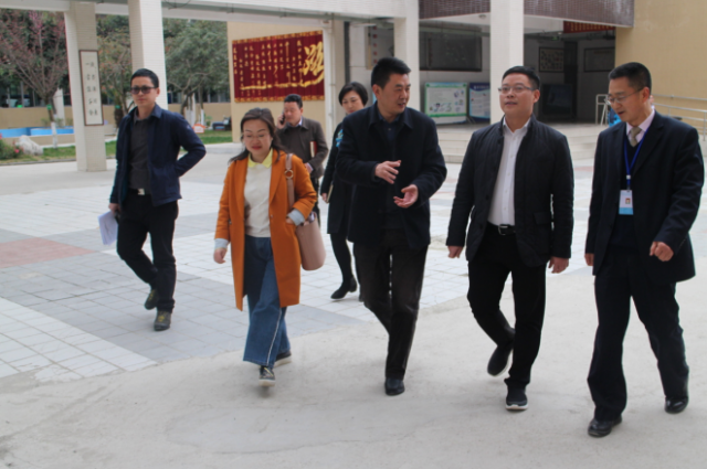 ��׽����������������������ְУ��鿪ѧ����