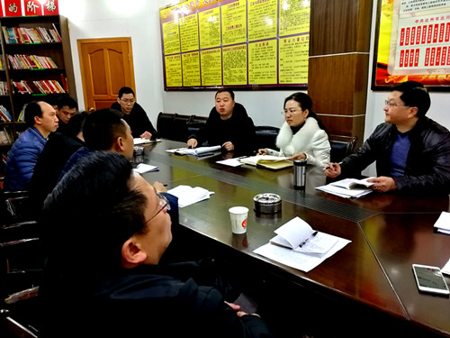 �ﴨ���ٿ���Сѧ����������̸��