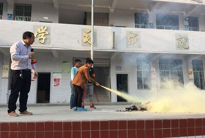 ��չ�������� ����ƽ��У԰