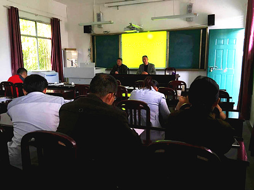 �ﴨ�����������ѧУ���뿪չ��ѧ���桰ʮ��Ч�����ֻ�